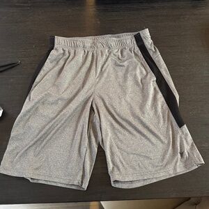 Men's Old Navy Active Shorts.